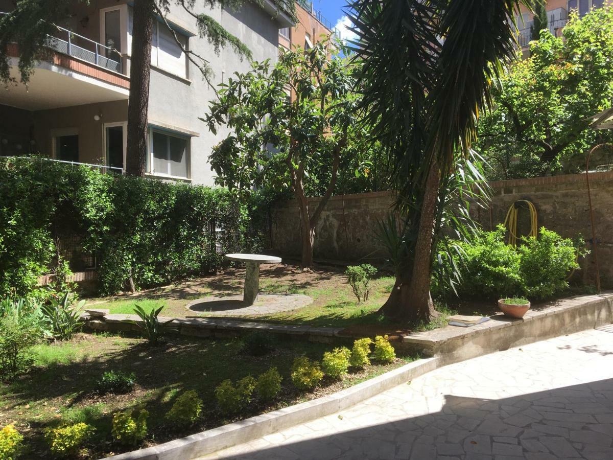 Gli Aranci Apartment โรม ภายนอก รูปภาพ